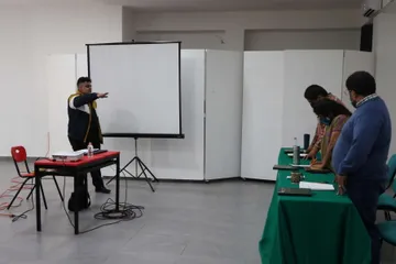 Premian a egresado de la Universidad Intercultural por mejor tesis sobre Otopames
