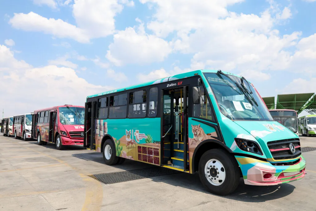 Anuncian más unidades y nuevas rutas del Tuzobús y sin aumento al pasaje