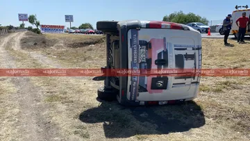 Accidente en la México-Pachuca: Camioneta vuelca a la altura de Tizayuca por exceso de velocidad