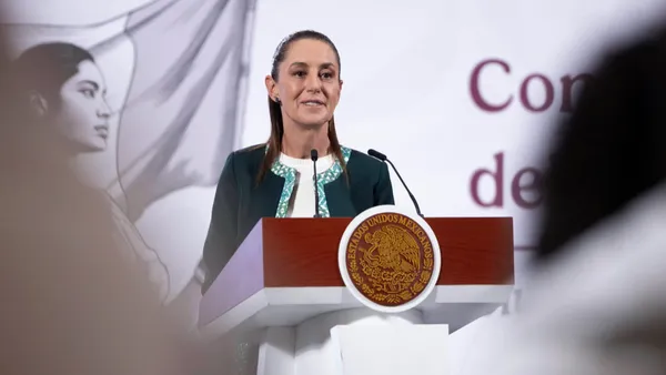 Sheinbaum defendió el mérito de Fátima Bosch ante señalamientos que intentan vincularla al caso Miss Universo.