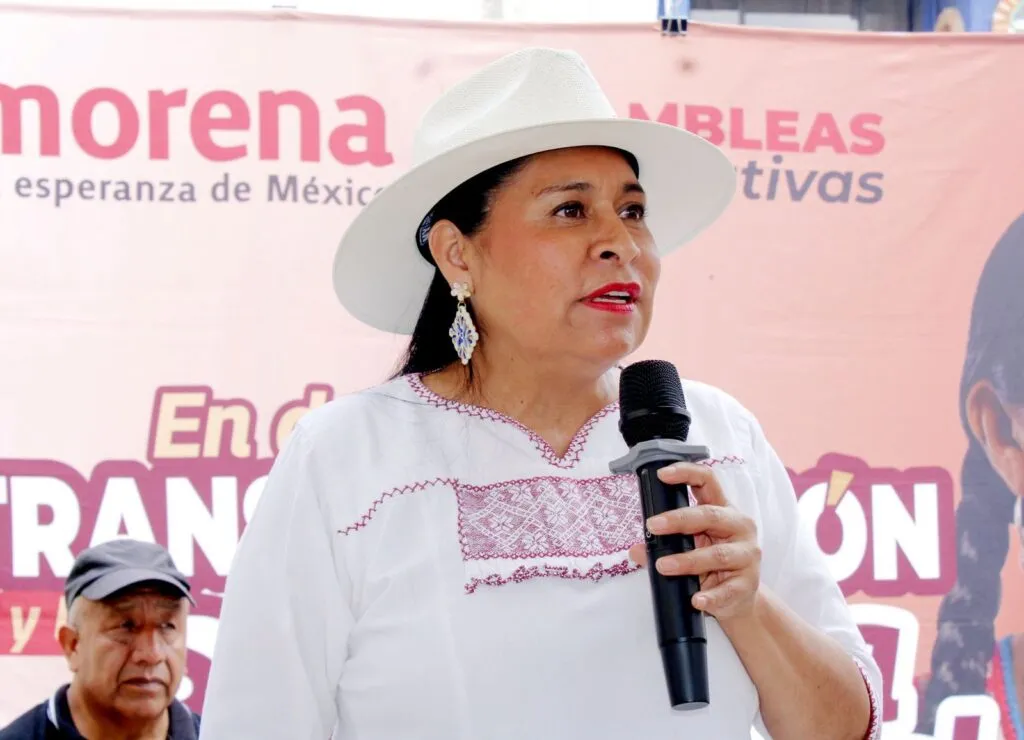 Ana Lilia Rivera lleva a Tlaxcala el debate sobre soberanía e interés nacional