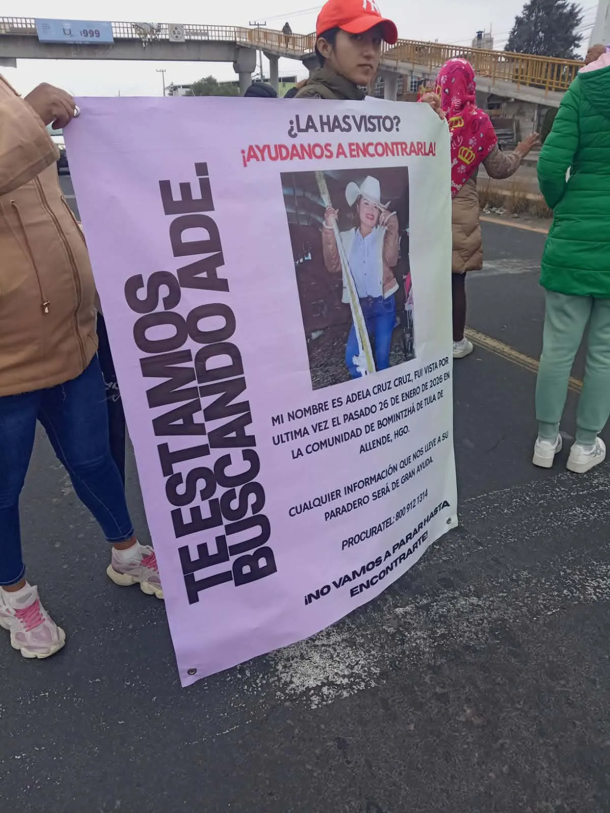 Atotonilco de Tula: bloqueo en la carretera Tula–Jorobas por desaparición de mujer