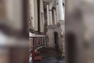 Salvan vida de hombre en iglesia de Actopan