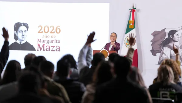 La Jornada de 40 horas fue avalada por unanimidad y se implementará de forma gradual hasta 2030, sin afectar el salario, informó Claudia Sheinbaum.