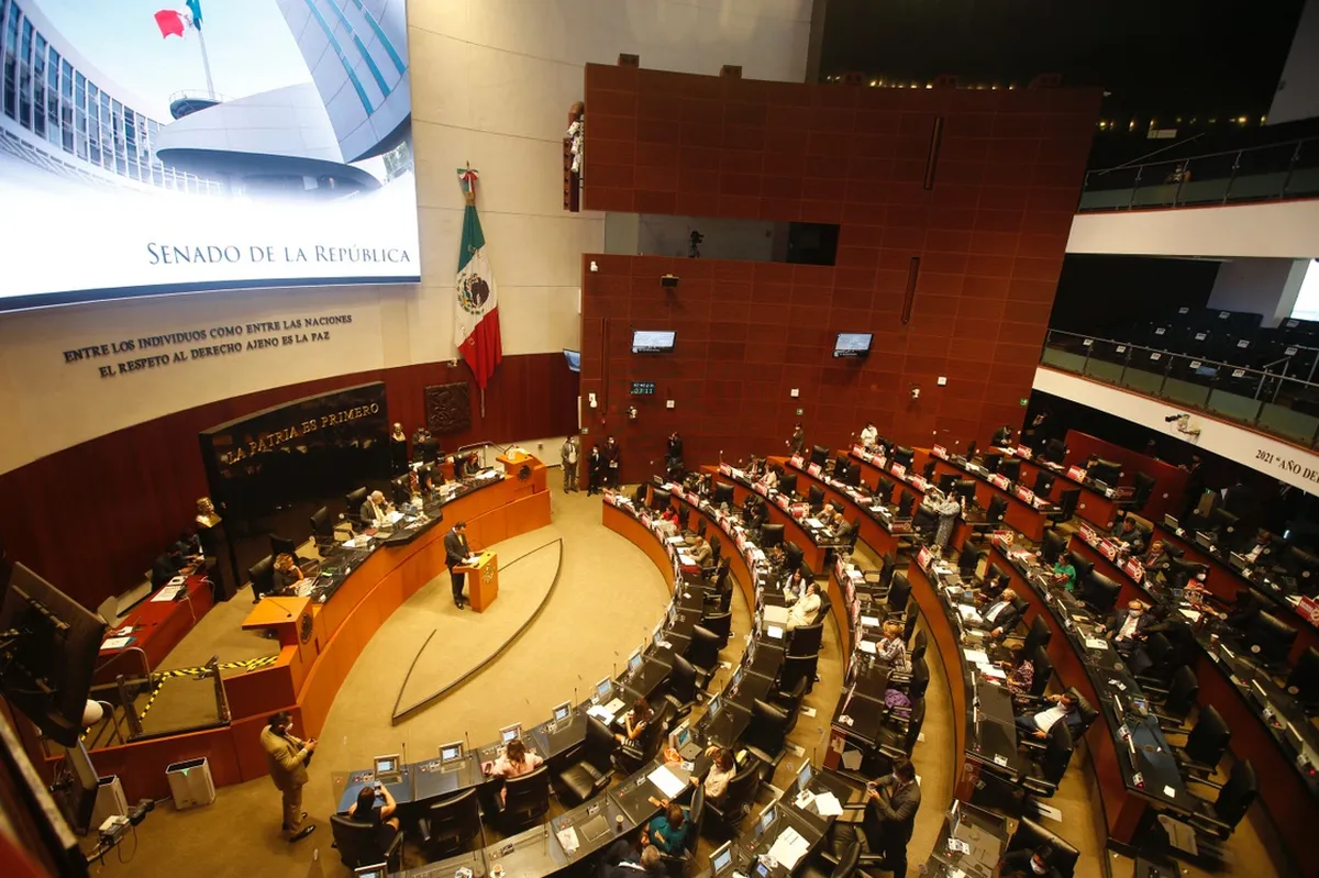 Reforma eléctrica, prioridad de Morena en el próximo periodo de sesiones