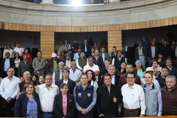Nace la UTXT, nueva asociación civil con 5 mil transportistas en Hidalgo