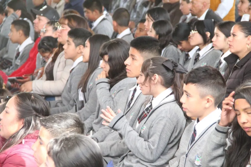 ¡Listos los útiles escolares! Gobierno de Hidalgo adquiere 481 mil paquetes para el ciclo 2026-2027