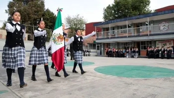 SEP suspende clases el 15 y 16 de septiembre de 2026 en CDMX.