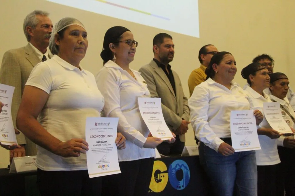 Más de 20 municipios de Hidalgo reciben distintivos turísticos y registros nacionales