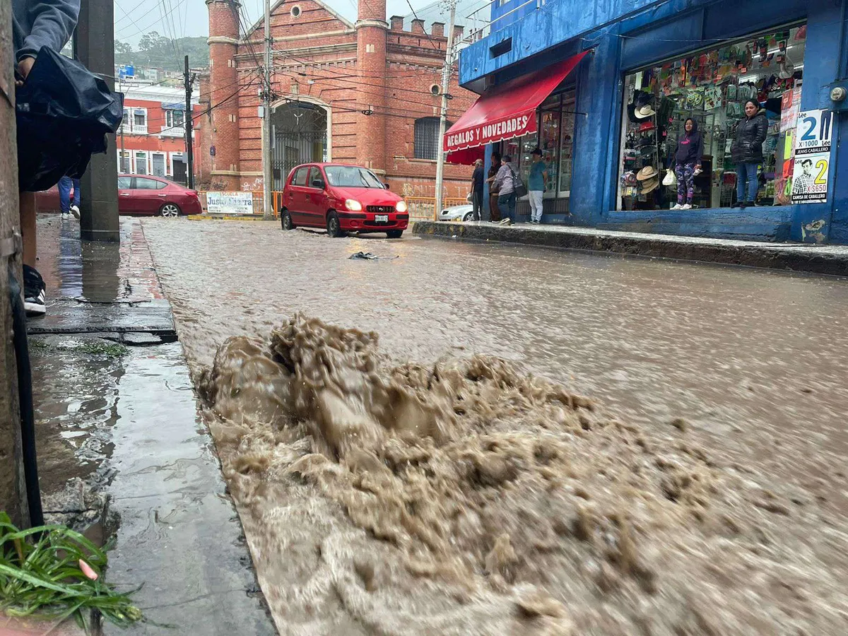 Sin afectaciones en Pachuca tras lluvias del jueves: Julio Menchaca