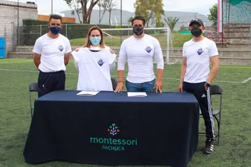 Abren Academia de Futbol Warriors Montessori