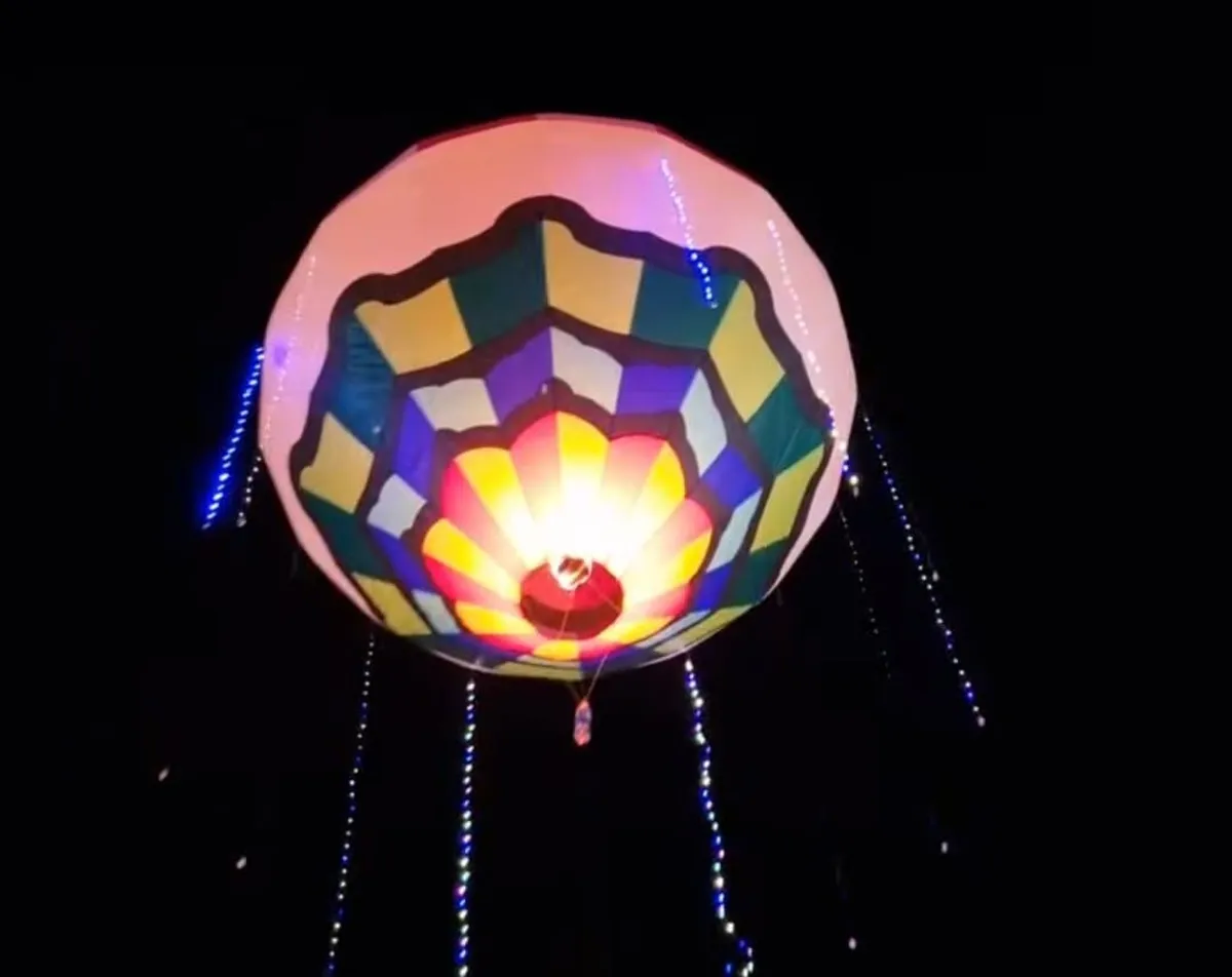 Festival de Globos de Luz ilumina Ajacuba y renueva la esperanza previo al Año Nuevo