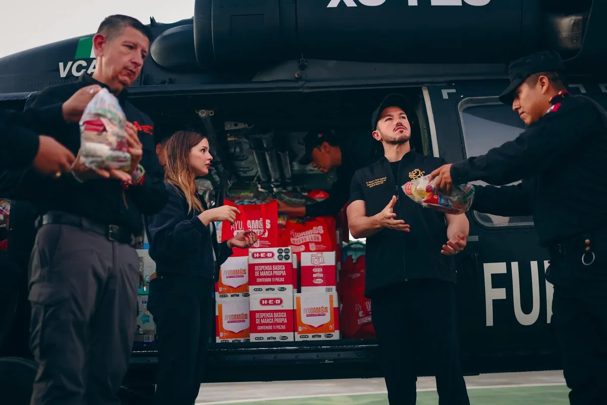 Nuevo León refuerza apoyo a Hidalgo con víveres y rescatistas tras lluvias