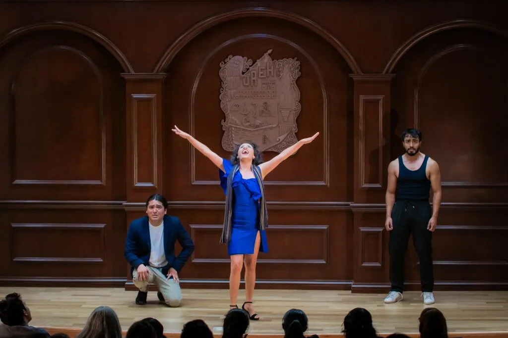 ¿Te gusta el teatro? Llega a Pachuca la divertida obra La pesadilla de una noche de verano