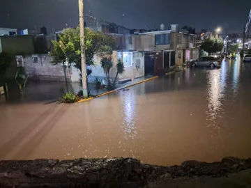 El agua subió, pero no como esperaban: esto pasó realmente con el Río de las Avenidas tras las lluvias