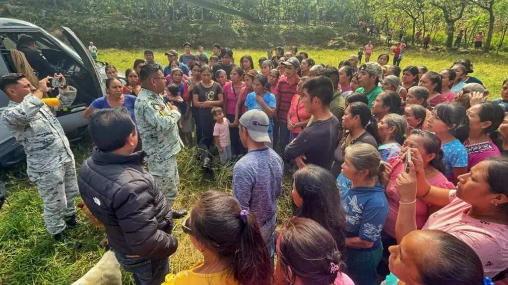 Desde el aire, una tonelada de esperanza