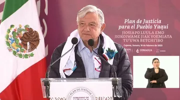 Promete AMLO a yaquis concluir obras para dotar de agua a sus pueblos