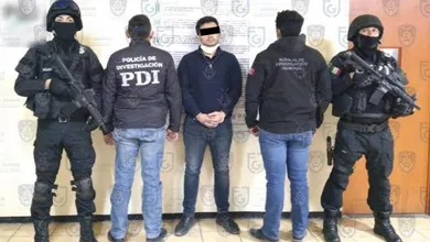 Para la institución federal, el sobrino de Caro Quintero podría estar relacionado con la comisión de otros delitos del fuero federal, será ingresado al Reclusorio Preventivo Varonil Oriente, para ser puesto a disposición de la autoridad judicial que lo requiere. Foto cortesía FGR