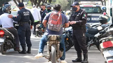 Motociclistas durante operativo de revisión
