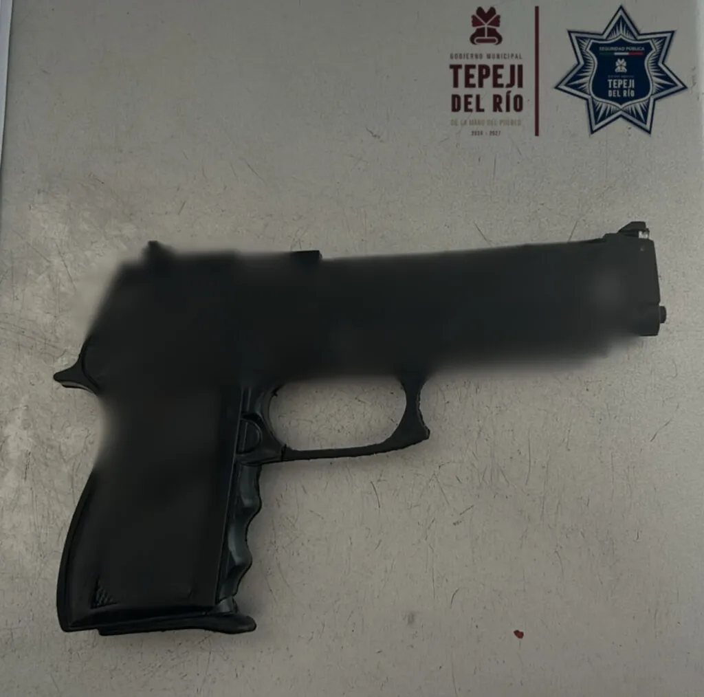 Detienen a dos presuntos asaltantes en Tepeji del Río