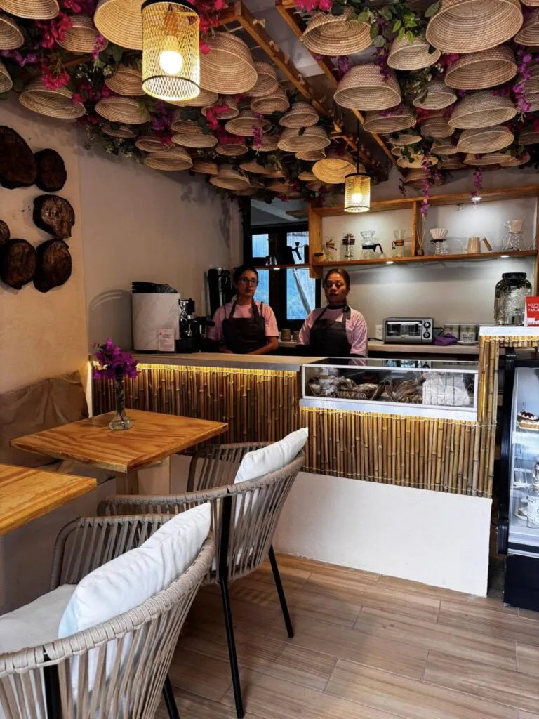 Púrpura barra de café en Tenango, nominada entre las mejores de México