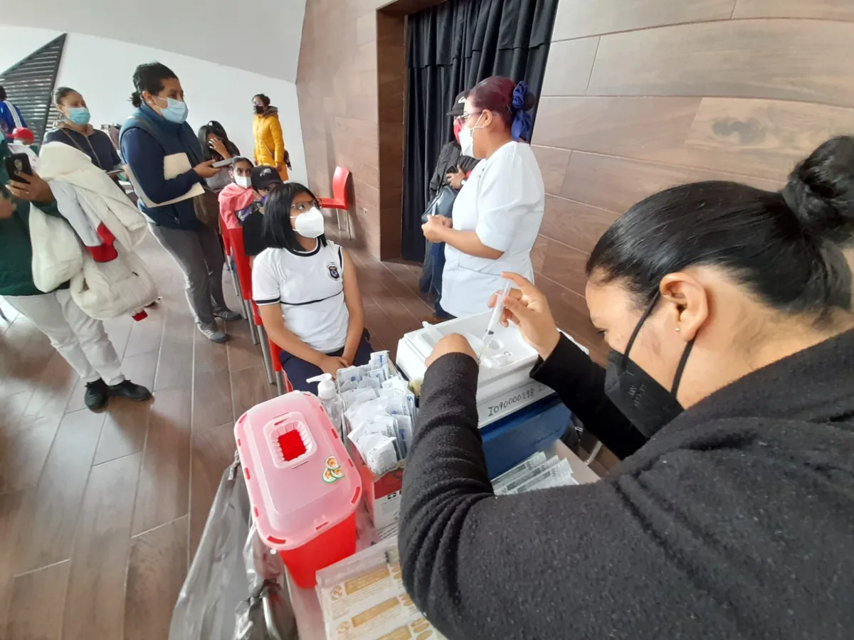 Inicia en Hidalgo la vacunación contra Covid para menores de 12 a 17 años