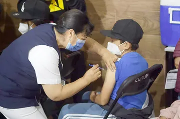 Anuncian últimas dosis antiCovid para niños y niñas rezagados