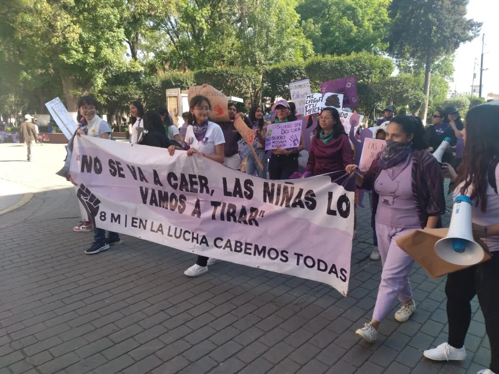 Tulancingo tiene la mayor movilización en el 8M en un grito de justicia y resistencia