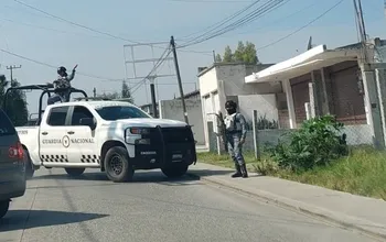 Elementos de la Guardia Nacional durante un operativo en la comunidad de La Amistad, en Tula.
