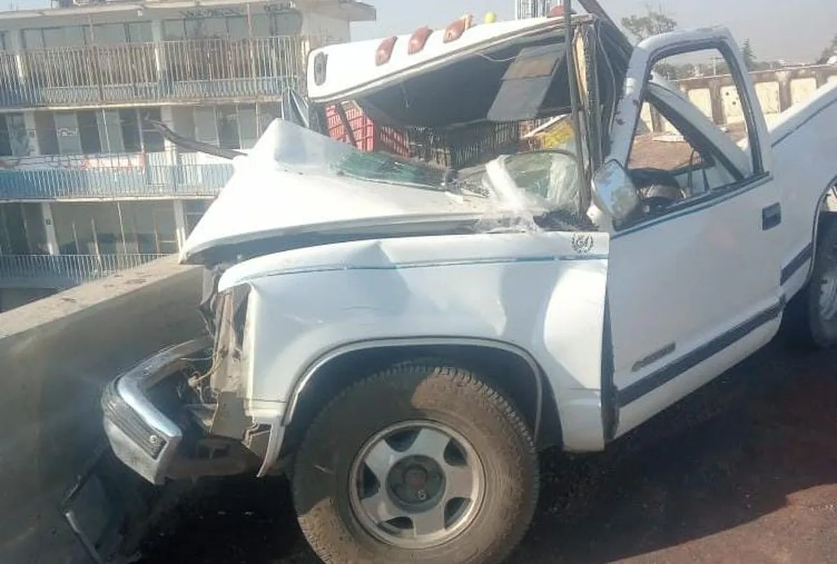 Se registra aparatoso choque sobre la autopista México-Pachuca