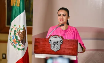 El que nada debe, daba teme; Norma Otilia Hernández puede reelegirse: López Obrador