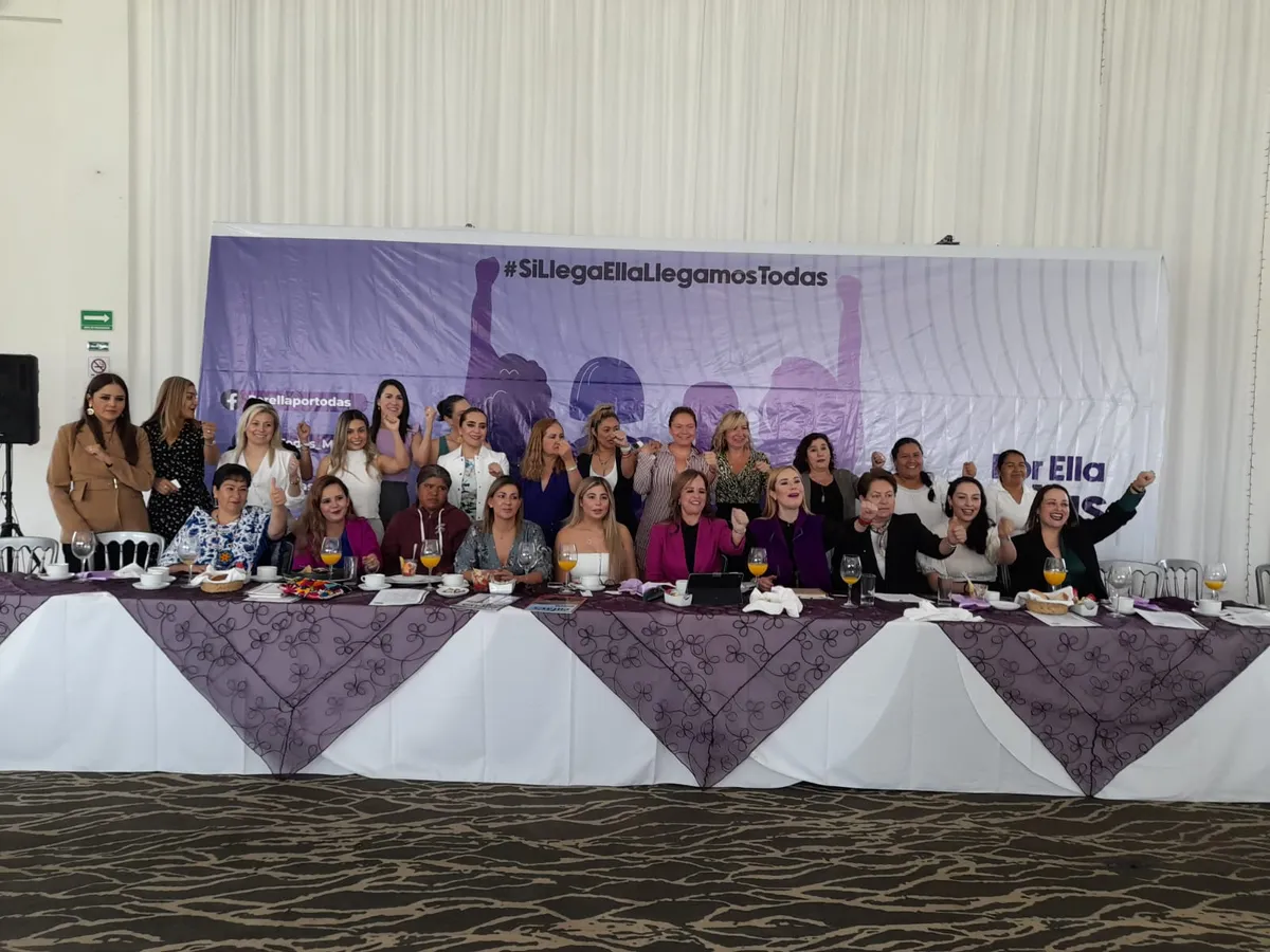 Presentan movimiento “Por ella por todas” en apoyo a Claudia Sheinbaum