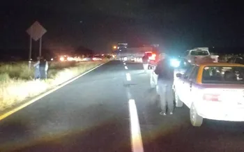 Pobladores de San Salvador bloquean carretera Ixmiquilpan-Actopan