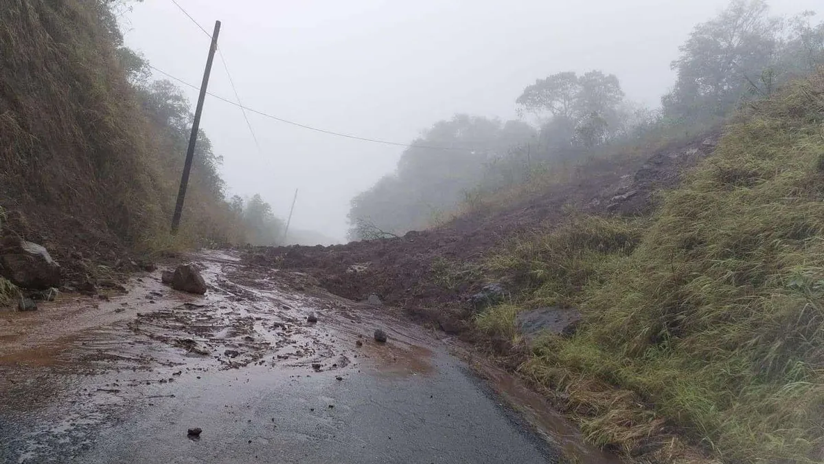 Deslaves en Hidalgo: Tormenta Chris deja derrumbes y cierres de carreteras