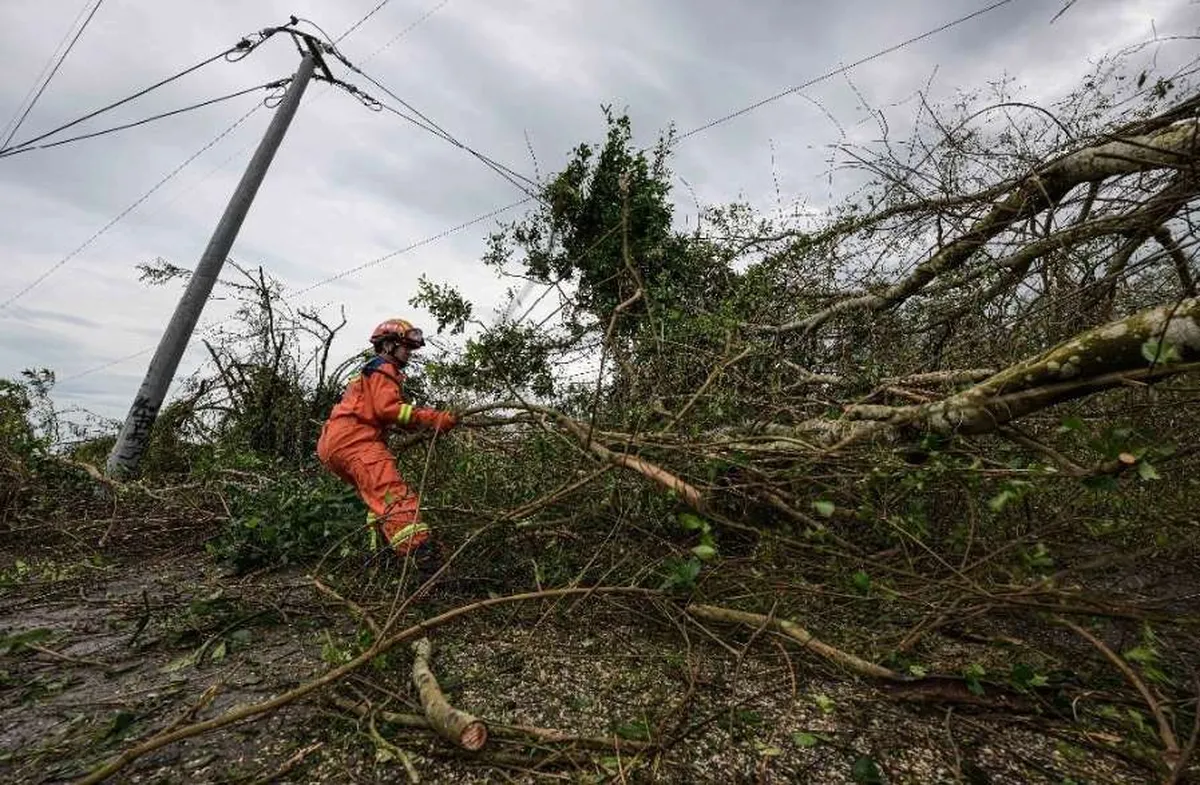 ‘Yagi’ se degrada a depresión tropical; deja al menos 45 muertos