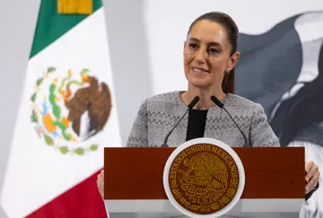 Claudia Sheinbaum pone en marcha la estrategia nacional de limpieza de 12 mil kilómetros de playas y costas