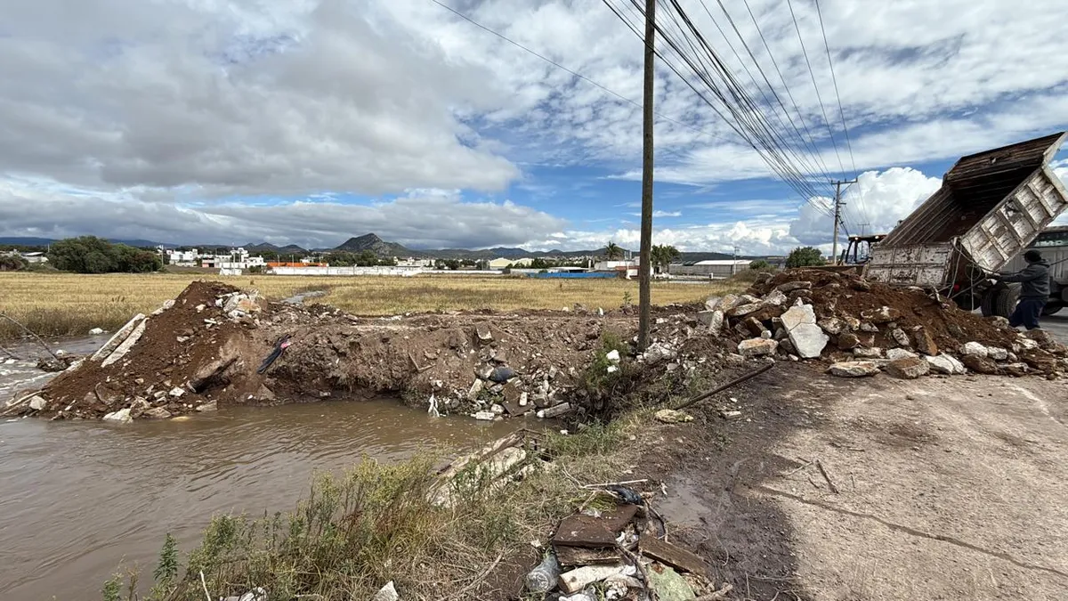 Mineral de la Reforma refuerza limpieza de drenes y operativos ante lluvias para prevenir inundaciones