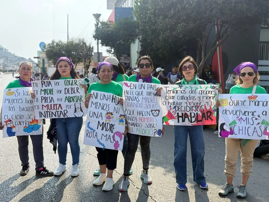 Denuncian intento de abuso contra estudiante del CECyTEH Huejutla