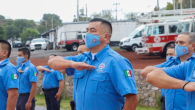 Tania Meza entregó reconocimientos en día Nacional de Protección Civil