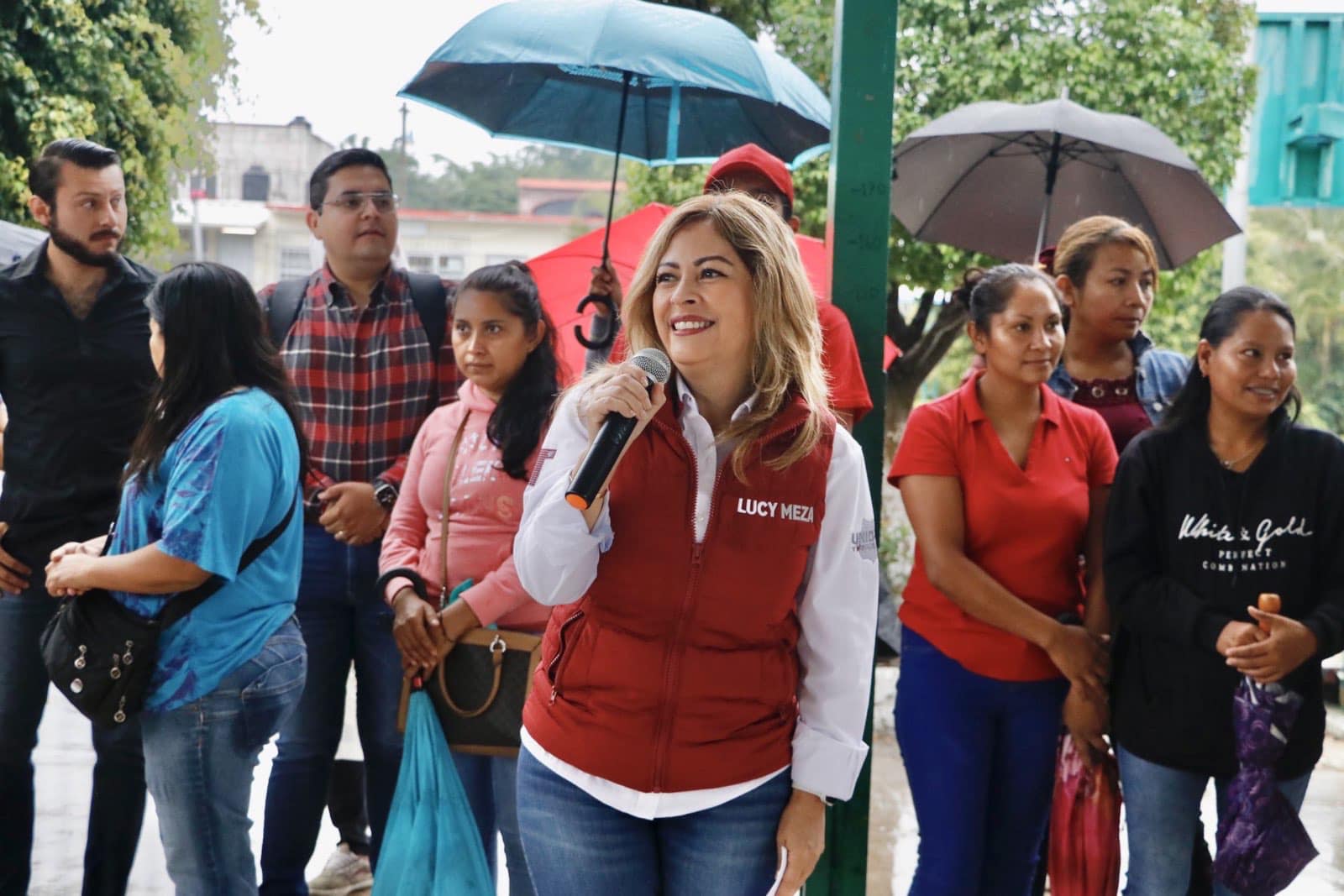 La senadora por el estado, Lucía Meza, es quien lleva la delantera en la intención de votos de los morelenses. Foto: Facebook