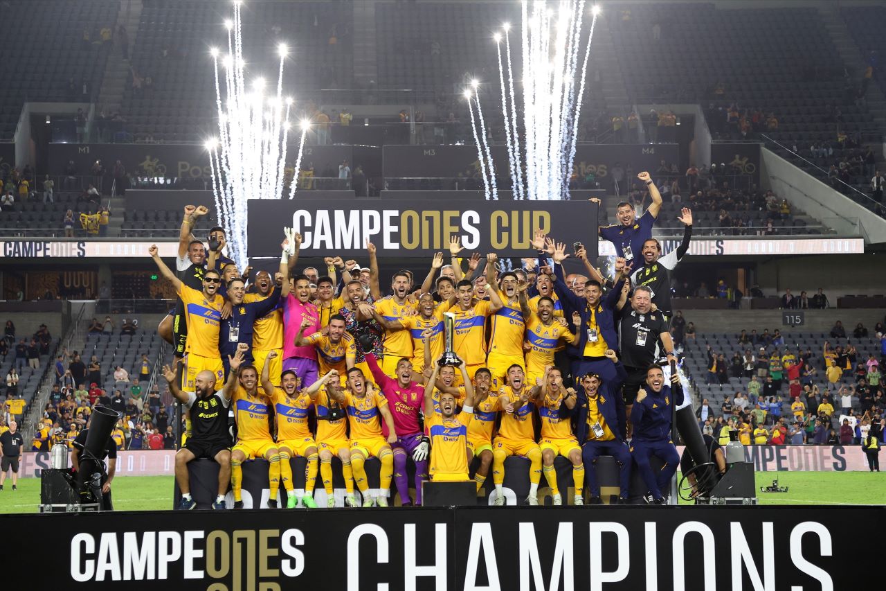 Foto de Tigres, que derrotaron al LAFC en la final de la Campeones Cup.