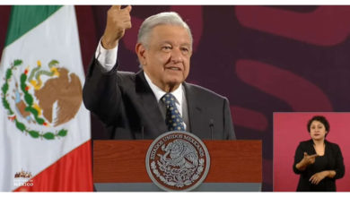 AMLO pide a la prensa a estar con el pueblo y celebra que algunos no evitaron la transformación