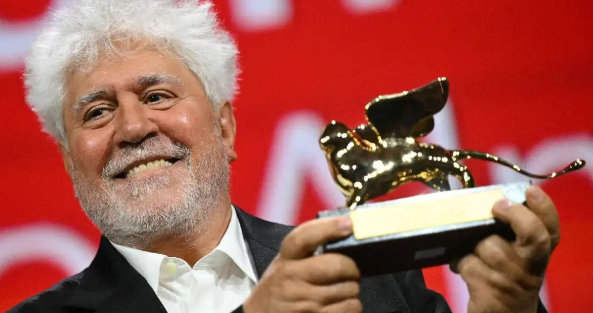 León de Oro para ‘La habitación de al lado’, de Pedro Almodóvar